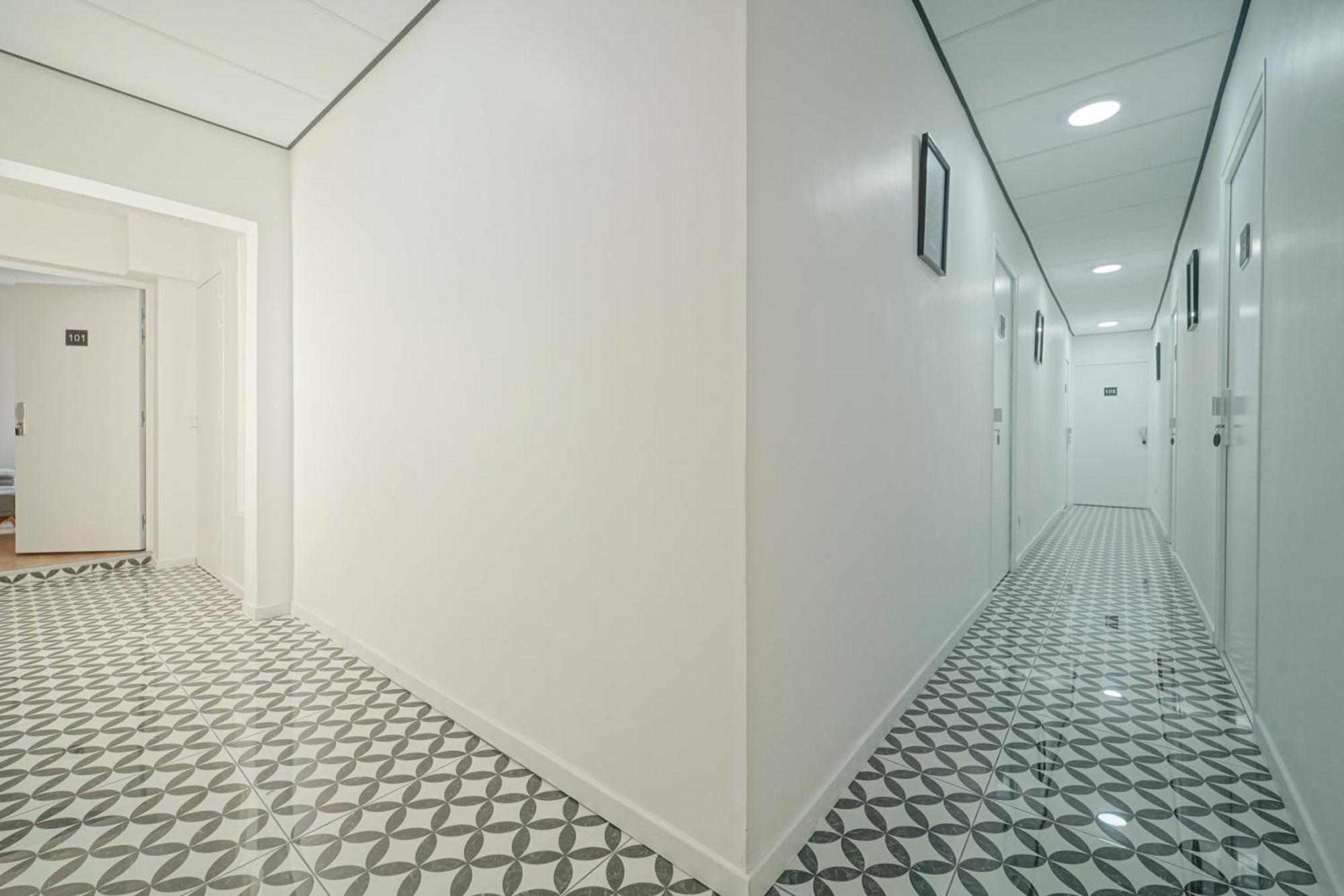 Hotel Trianon Saint Ouen Extérieur photo